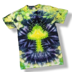 Small Green Ice Dye Mushroom Tie Dye T Shirt
