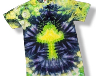 Small Green Ice Dye Mushroom Tie Dye T Shirt
