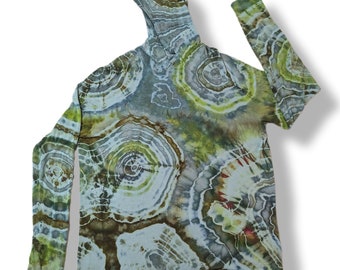 Large Green Geode Bamboo Tie Dye Outdoor Sun Shirt