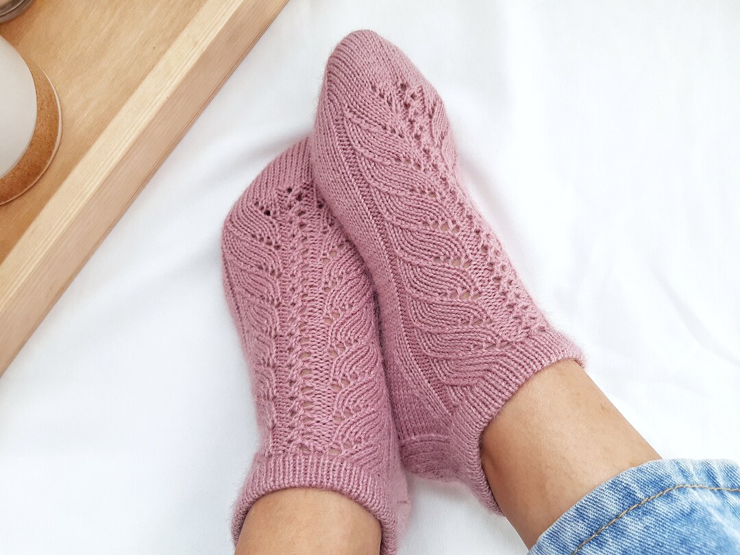 Ankle Socks Knitting Pattern PDF Photos Videos, Circular Needles or