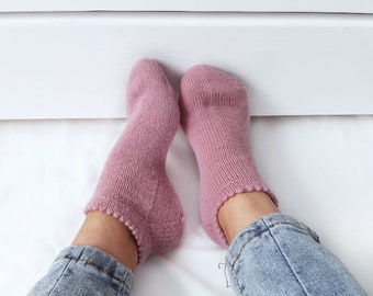 PDF Ankle socks knitting pattern for beginners + photos + videos