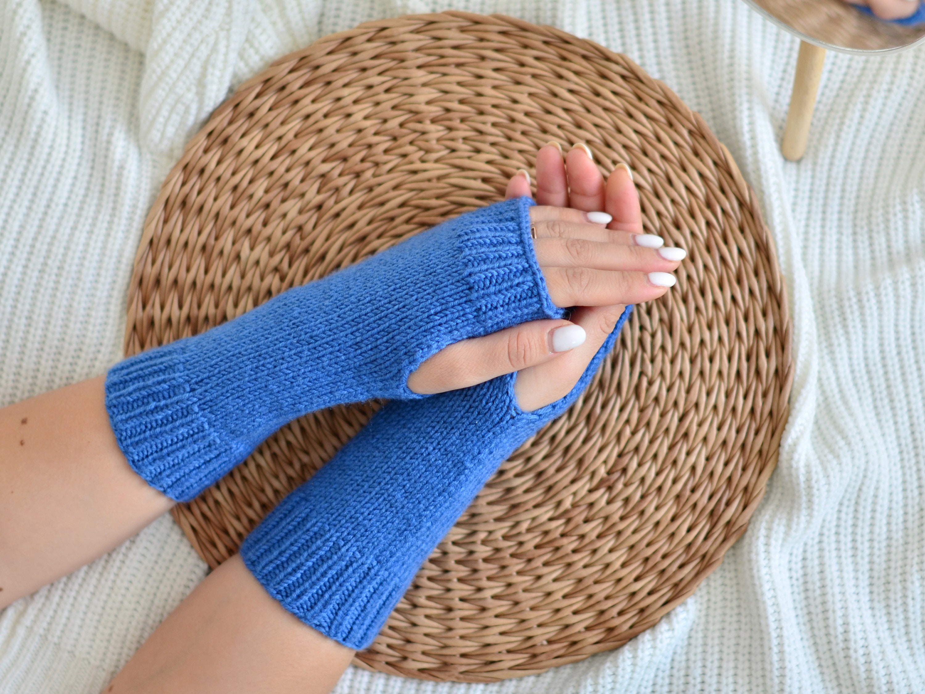 Fingerless Gloves Knitting Pattern PDF, Easy Knit Mitts Tutorial ...