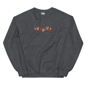 Embroidered Fox Sweatshirt, Fox Shirt, Fox Sweatshirt, Fox Lover Gift, Animal Lover Sweatshirt, Forest Sweatshirt, Cottage Core Sweatshirt