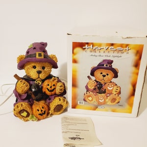 Halloween Fall Harvest Collection Bear Lighted Decoration Pumpkins and Teddy Bear Night Light Children&#39;s Room Decoration