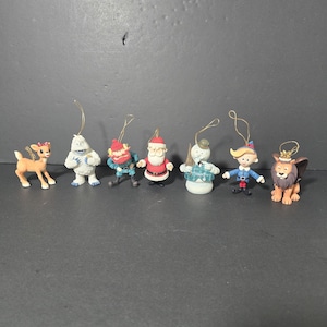 Rudolph the Red-Nosed Reindeer and the Island of Misfit Toys Enesco CVS - Christmas Ornaments 1999