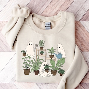 Halloween Plant Lady Sweatshirt, Gardening Sweatshirt Gift, Ghost Plant Sweatshirt, Crazy Plant Lady,Halloween Sweatshirt,Plant Mama Sweater