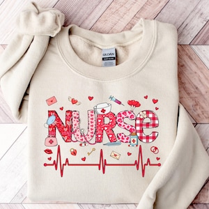Valentines Nurse Sweatshirt, Heartbeat ICU, NICU, Nurse Gift immagine 2