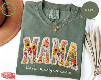 Camiseta personalizada Comfort Colors® para mamá con nombres de niños, efecto de bordado falso, regalo para mamá para el Día de la Madre, regalo personalizado para mamá, no es bordado real.