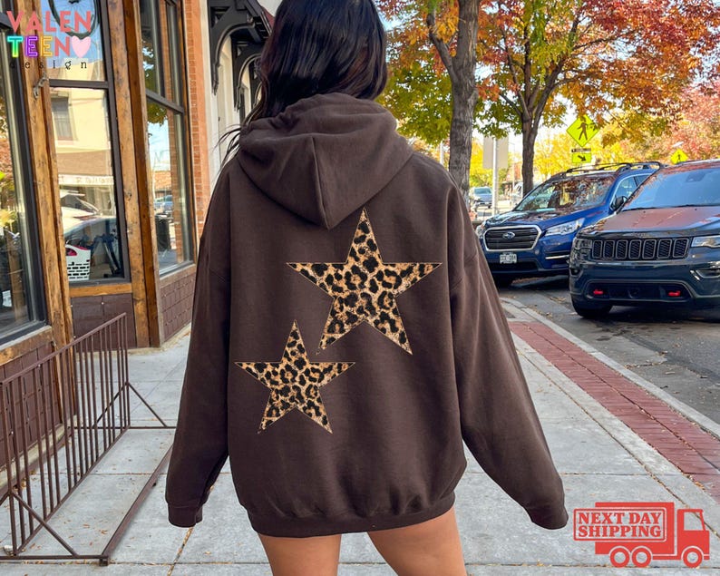Cheetah Star Print Oversized Hoodie, Trendy Leopard Stars Sweatshirt