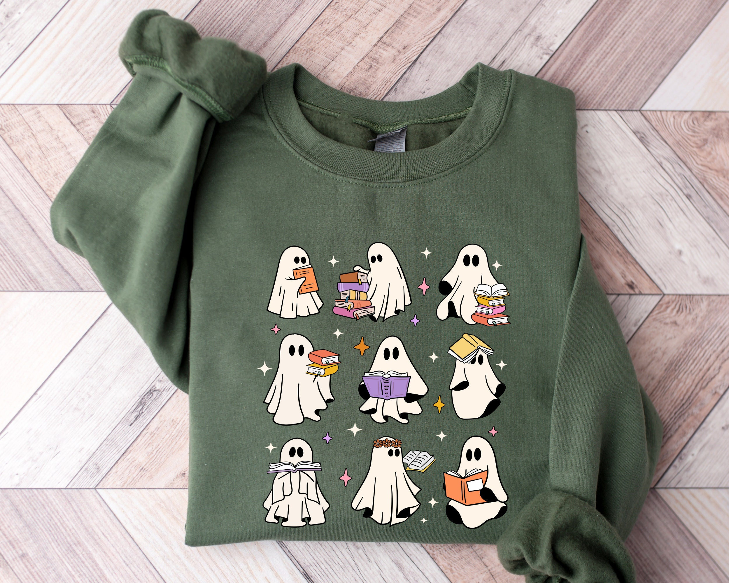 Teacher Ghost Reading Books Sweatshirt, Halloween Teacher Sweatshirt, Halloween Shirt,Teacher Gift, Librarian Halloween,Halloween Boo School