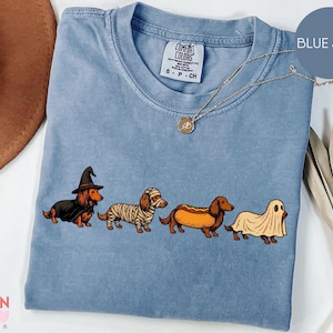 Halloween Dachshund Costumes Comfort Colors® Shirt, Spooky Wiener Dog Graphic Tee immagine 8
