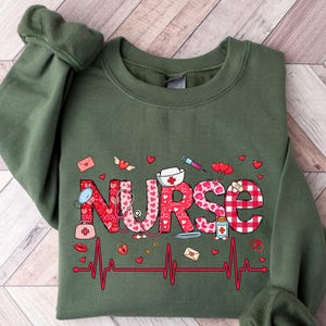 Valentines Nurse Sweatshirt, Heartbeat ICU, NICU, Nurse Gift immagine 3