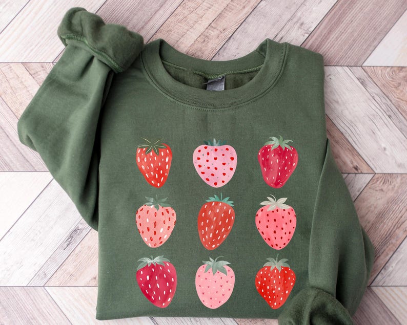 Sudadera de fresa, cuello redondo estilo cottagecore, suéter con gráfico de frutas imagen 4