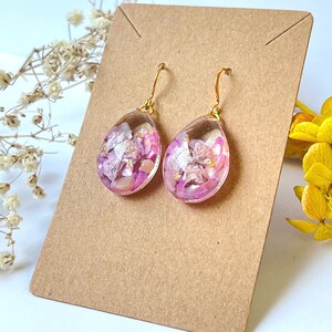 Handmade Lilac Dried Flower Resin Teardrop Earrings: Gold Plated Botanical Jewelry