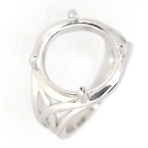 Halbfassung aus Sterlingsilber, runder Cabochon (14 x 14 mm), RD-Design