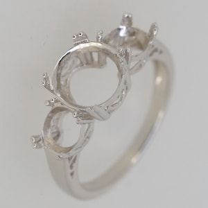 Sterling Silver Semi Mount Ring Setting Oval OV 10x8mm RD 6x6mm 3 Stone