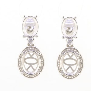 Orecchini semi-montati in argento sterling con montatura ovale OV 9 x 7 mm e pendente OV 8 x 6 mm con topazio bianco