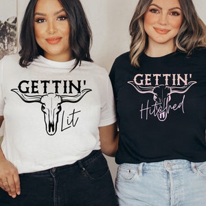 Getting Hitched Rowdy Shirt, Country Bachelorette Shirt,Team Bride Shirt, Wedding Gift,Western Bachelorette Party, Wedding Party Shirt,Bride