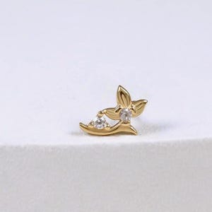 14K Solid Gold Flower Helix Stud Earring, Dainty Blossom Cartilage Threadless Push Back, Tiny Floral Earlobe Tragus Conch Piercing Jewelry