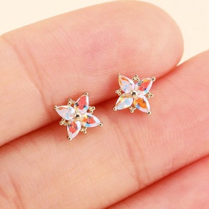 14k Solid Gold AB Color CZ Starburst Stud Flower Helix Stud Pear Conch Tragus Earring Dainty Floral Cartilage Piercing Flat Back Earring