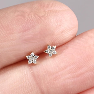 14K Solid Gold Sparkly Star Stud Threadless Earring Flat Back Piercing Jewelry Helix Tragus Conch Cartilage Nose Labret Tiny Dainty Design