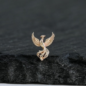 Små varelser: Örhänge i 14 karat massivt guld med Phoenix Helix, elegant mytisk fågel, broskörhänge med eldfågel, örsnibbpiercing, smycken, gåva