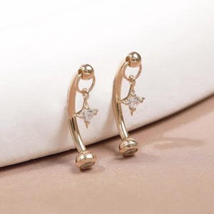 14K Solid Gold Dainty Star Rook Piercing Everyday Drop Piercing Earring Minimalist Starburst Jewelry Internal Thread Eyebrow Ring 18G