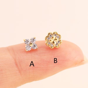 Boucle d'oreille hélix florale en or massif 14 carats, cartilage de fleur, boucle d'oreille tragus en or, bijoux de conque, piercing de fleur, lobe d'oreille, boucle d'oreille arrière