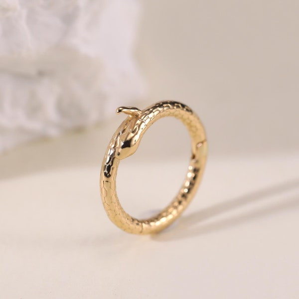 14K massief gouden slangontwerp septumring, Daith-slangoorbel, scharnierende klikker, neuspiercing, dierlijke helix hoepel, gouden neuspiercing 16 g