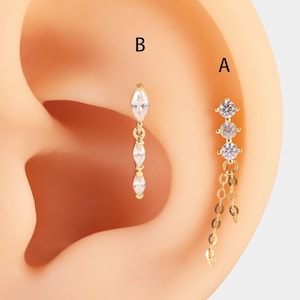 Boucles d'oreilles pendantes linéaires à trois pierres en or massif 14 carats, minuscules goujons du cartilage de la Chian, barre marquise, conque Helix Tragus, goujon plat push back