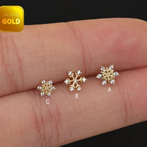 14k Solid Gold Snowflake Gold Flat Back Stud Earring Dainty Tragus Helix Earring Cartilage Conch Earring Lobe Gold Piercing Jewelry 20g