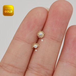 Orecchino a cartilagine con sole in oro massiccio 14k, orecchino a conchiglia delicato, orecchino a perno con elica a forma di sole, orecchino a perno minuscolo con parte posteriore piatta senza fili, 20 g