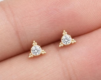 14k Solid Gold Triangle Stud Earring Beaded CZ Stud Earring Helix Conch Tragus Earring Dainty Gold Helix Piercing Flat Back Earring 20g