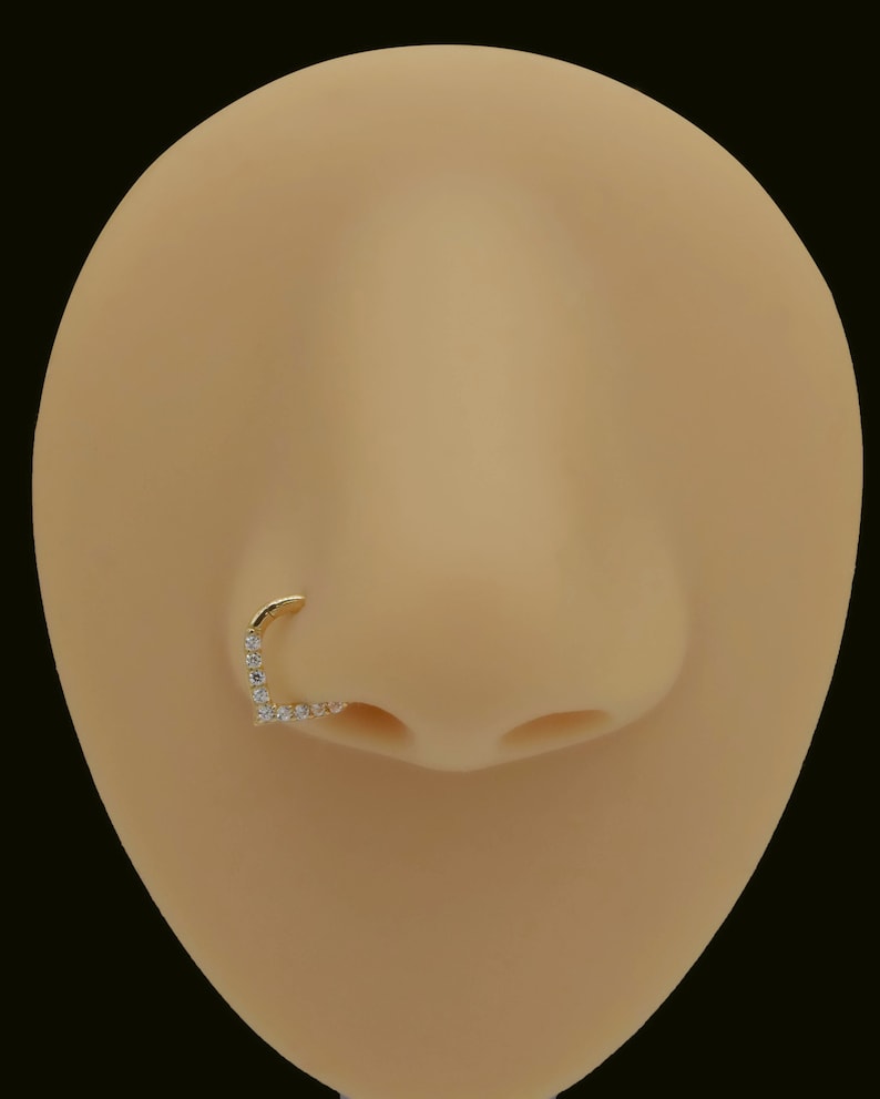 Anneau de septum en forme de V en or massif 14 carats, boucle d'oreille Tragus, piercing du cartilage, anneau de Daith, boucle d'oreille hélice, créoles de conque, cerceau de nez, cadeau pour elle 16 g image 4