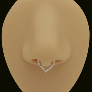 Anneau de septum en forme de V en or massif 14 carats, boucle d'oreille Tragus, piercing du cartilage, anneau de Daith, boucle d'oreille hélice, créoles de conque, cerceau de nez, cadeau pour elle 16 g image 3