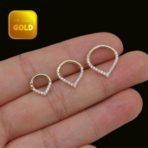 Anneau de septum en forme de V en or massif 14 carats, boucle d'oreille Tragus, piercing du cartilage, anneau de Daith, boucle d'oreille hélice, créoles de conque, cerceau de nez, cadeau pour elle 16 g image 1