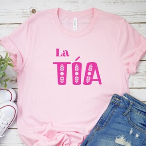 Tía Shirt, Baby Shower Shirt for Tía, Baby shower T shirt, Aunt tshirt, Tshirt for aunt Spanish, Baby announcement, Gift for Tía, Aunt to