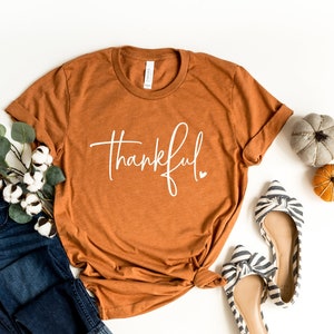 Thankful shirt, Thankful shirt women, Thankful grateful shirt, Thanksgiving Shirt, Thankful mom shirt, fall shirt for women, Fall vibes tee