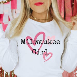 Maglietta a maniche lunghe Milwaukee Girl, maglietta Milwaukee, Milwaukee Girl, amante di Milwaukee, regalo, maniche lunghe, 414