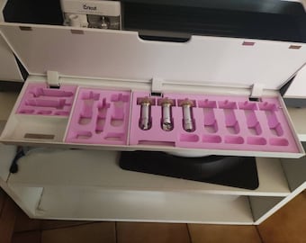 Blade storage for cricut