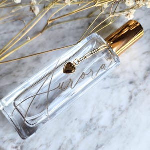 Bachelorette Gift Personalized Engraved Perfume Bottle Keepsake Luxury Gift for Bridal Party Favor for Bridesmaid Calligraphy Name Perfume