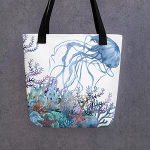 Costal Style Tote Bag, Ocean Aesthetic Tote, Colorful Jellyfish and  Coral Reef, Trendy Bag, Beach Tote Bags, Ocean Vibes, Ocean Lovers Bag
