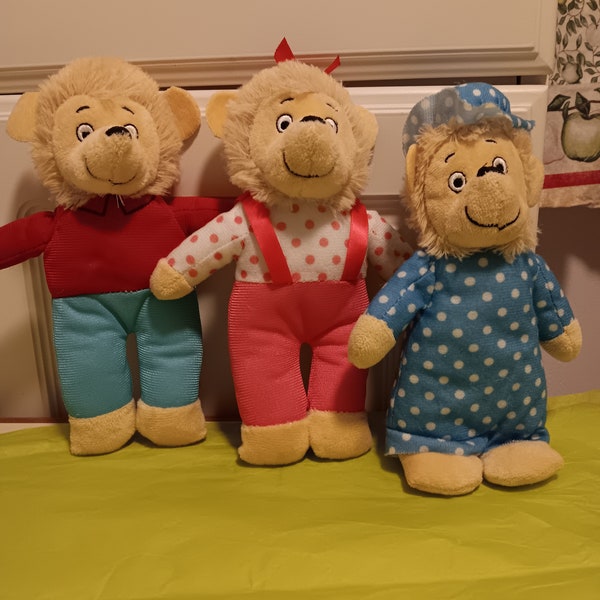 Berenstain Bears/Plushies/Pre-owned/Momma Bear/Sister Bear/Brother Bear
