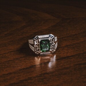 Greek Pattern with Emerald Stone Men Silver Ring, Sterling Silver Green Emerald Men Ring for Everyday Us, Men Filigree Green Jade Stone Ring
