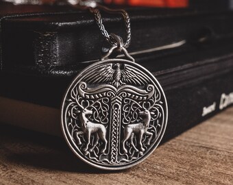 Kruk i Jeleń Eikthyrnir w Medalionie Monety, Symbole Nordyckie Naszyjnik Monety Srebrnej Sterling, Srebrny Naszyjnik Mitologii Wikingów Dla Chłopaka