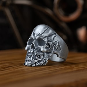 Skull Head Beard Pattern Men Ring, Unique Skull Ring, Sterling Silver Signet Ring, Beard Lovers Biker Rings, Birthday Gift, Anniversary Gift