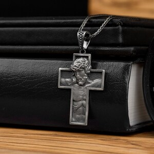 Unique Crucifix Men Cross Silver Necklace with Messiah Jesus, Faithful Cross Pendant, Religious Jesus Gift Cross Necklace, Catholic Jewelry