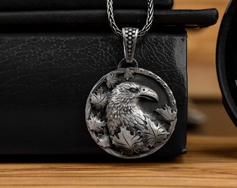 Collana unica con corvo in argento sterling e motivo floreale, collana di animali scandinavi, pendente con corvo celtico vichingo, medaglione regalo per uomo