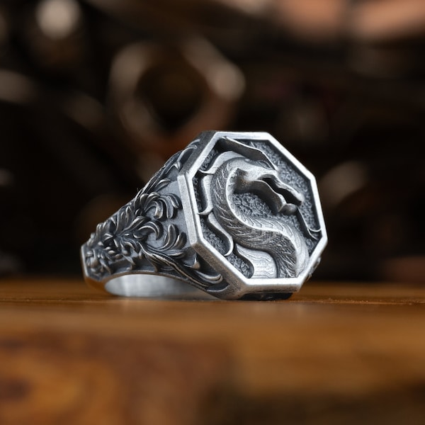 Dragon signet ring in 925 sterling silver for father, Antique Chinese dragon ring, Animal jewelry for men, Perfect gothic gift for friend