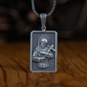 Silver Saint Francis Of Assisi Rotating Necklace, Saint Gift For Her Miraculous Medal, Personalized Catholic Jewelry, Religious Men Gifts